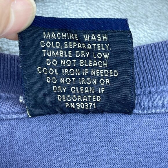 Red Bull  2006 US Grand Prix Laguna Seca F1 Long Sleeve Tee Double Sided - Picture 11 of 11